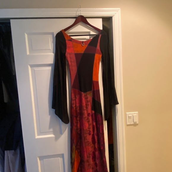 Dress - Picture 2 of 3